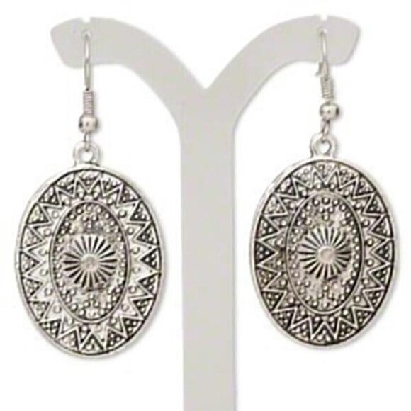Antique Silver Plated Carved Oval Tribal Designs Dangle Earrings - Picture 1 of 1